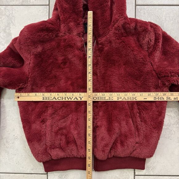 Love Tree Burgundy Soft Cozy Faux Fur Hooded Jacket Size L Womens - Picture 8 of 9